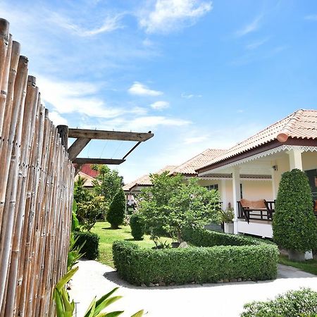 Baan Opun Garden Resort Hua Hin Esterno foto